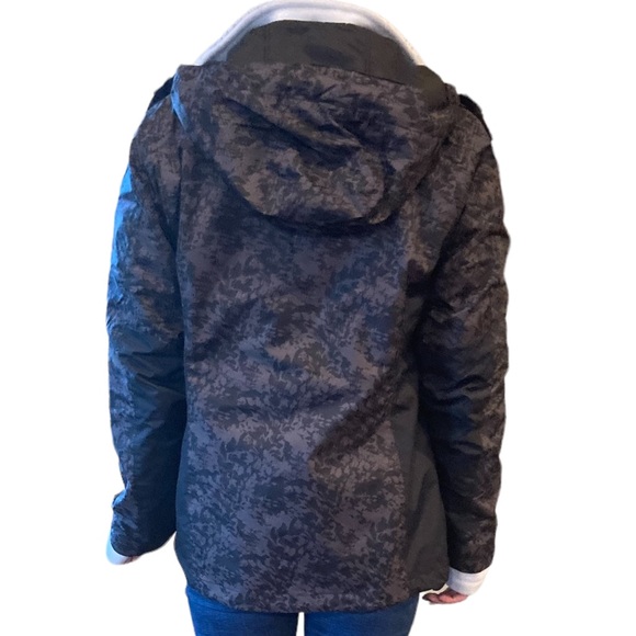 Columbia 2 in 1 Interchangeable Jacket - Picture 3 of 15